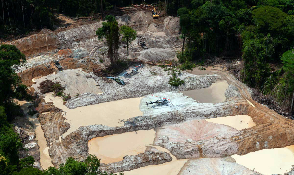 O Ibama desativou garimpos ilegais de ouro e cassiterita em dois parques nacionais da Amazônia, no sudoeste do Pará