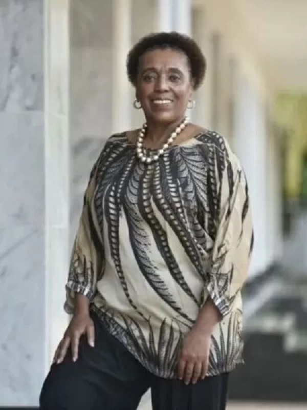 Vera Lúcia luta em defesa de pautas raciais e mais espaco para juristas negros e negras | Imagem: reprodução/Universa UOL