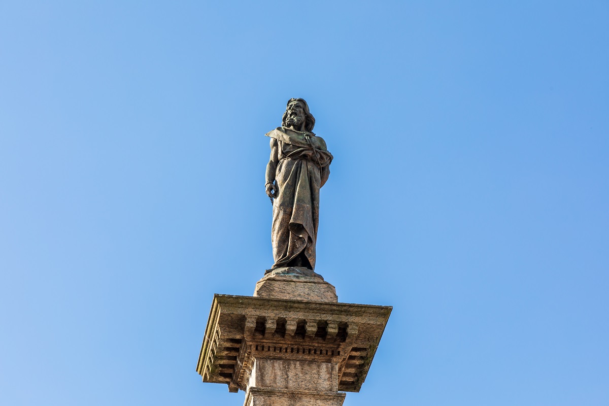 Estátua de Tiradentes, em Minas Gerais | Foto: Luis War/Shutterstock
