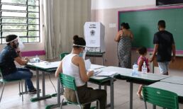 Caso os militares façam uma estimativa paralela dos resultados eleitorais, é preciso exigir o controle civil sobre o processo, antes, durante e após as votações - Rovena Rosa/ Agência Brasil