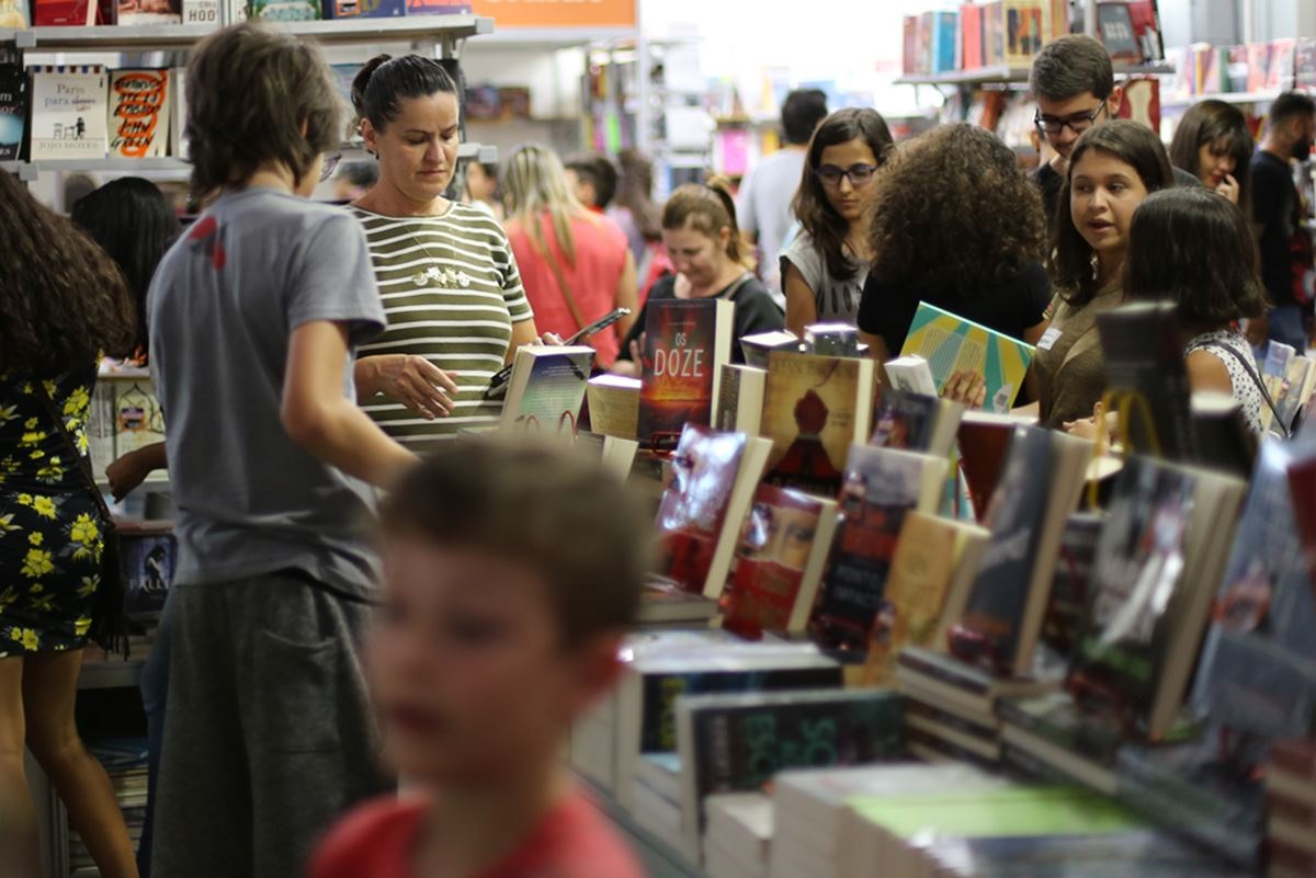 Bienal do livro de Brasília recebe público de diferentes idades | Foto: reprodução/Bienal