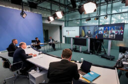 Reunião virtual dos líderes do G7 convocada de urgência após ataques russos a Kiev | Foto: Steffer Kugler