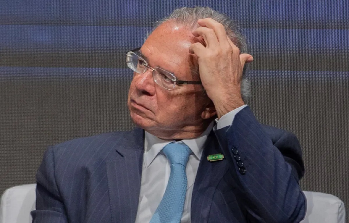 Paulo Guedes, ministro da Economia, sugeriu estender estado de calamidade em 2023 para pagar Auxílio Brasil de R$ 600 — Foto: Bruno Rocha/Enquadrar/Estadão Conteúdo