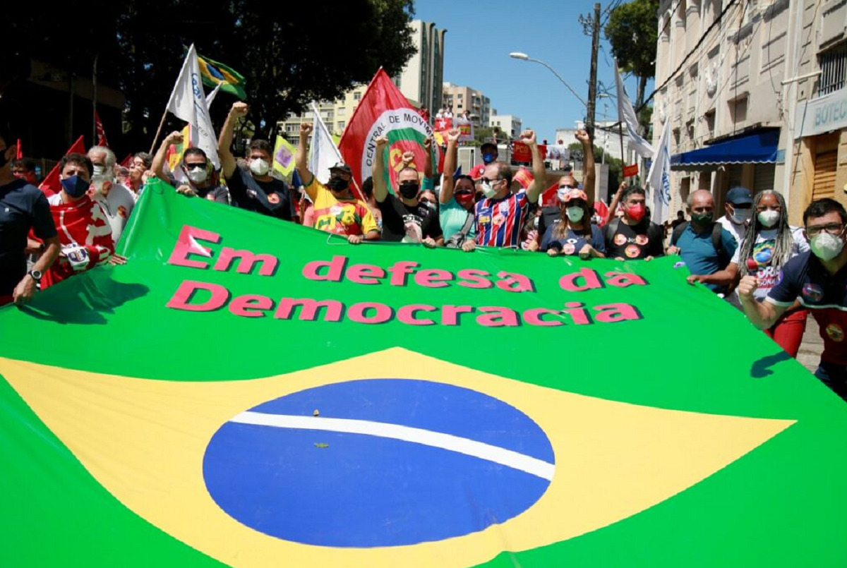 Brasil em defesa da democracia |Foto: Joa Souza/Shutterstock